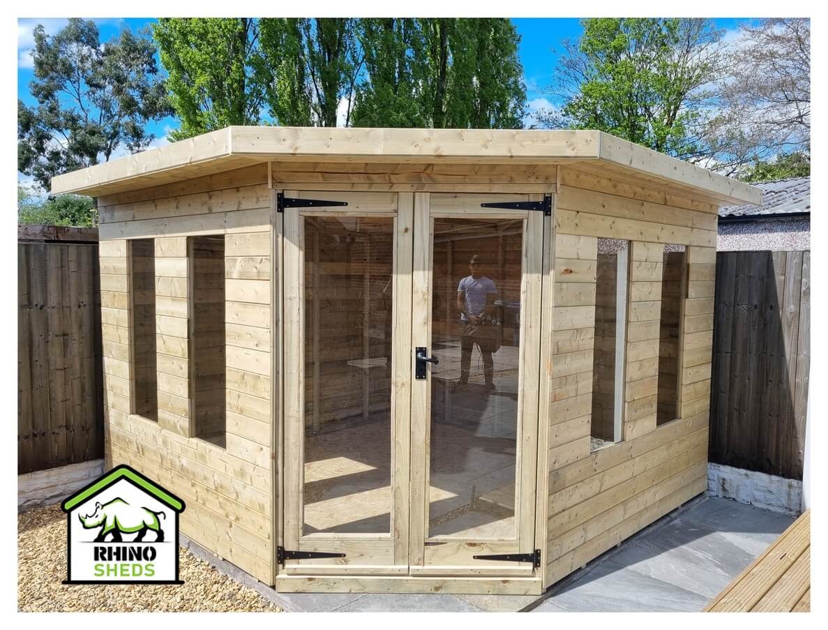 10x10 Corner Summer House