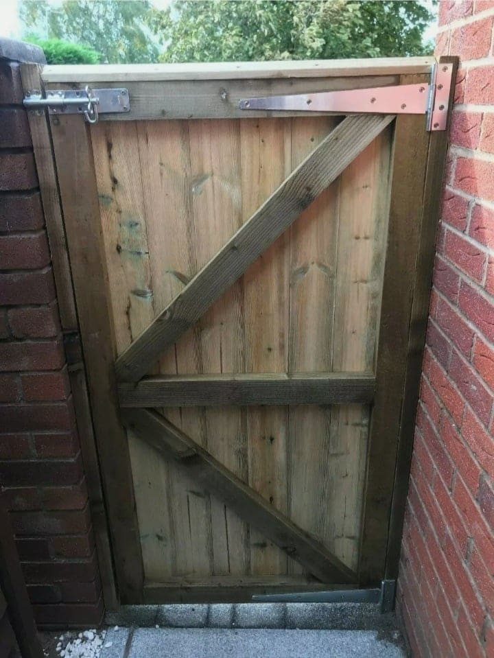 3x6 Single gate (fitting included)
